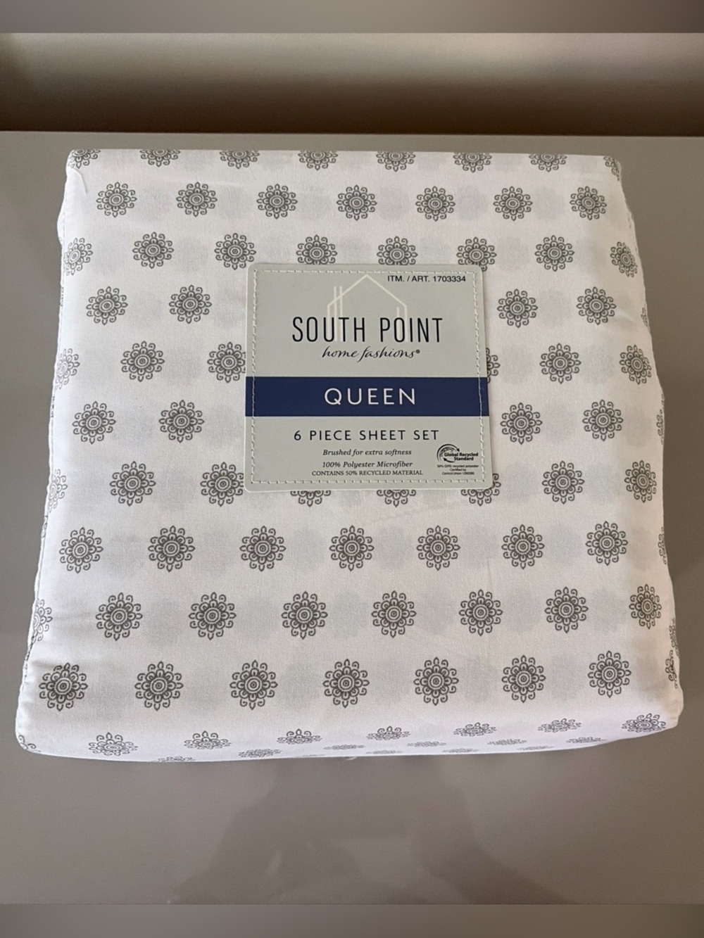 New South Point Home Fashions Microfiber 6 piece Sheet Set Queen White / Gray